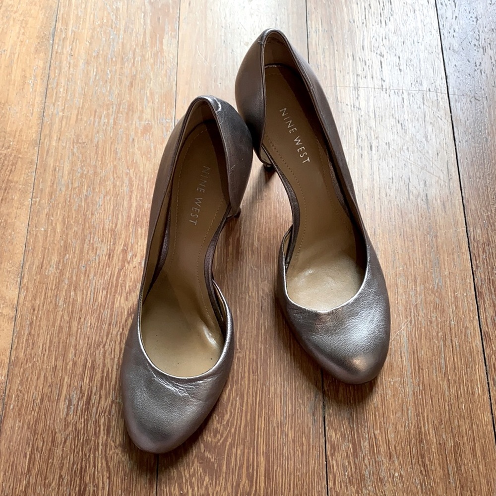 Nine West gold heels
